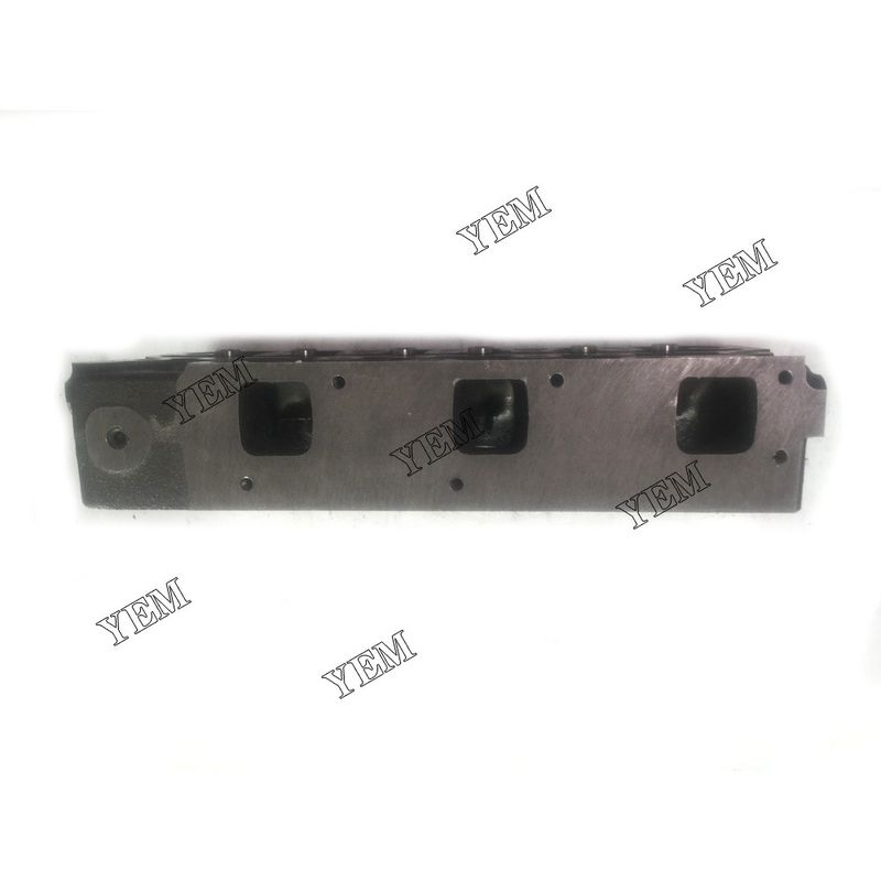 Complete Engine D905 Cylinder Head For Kubota Forklift