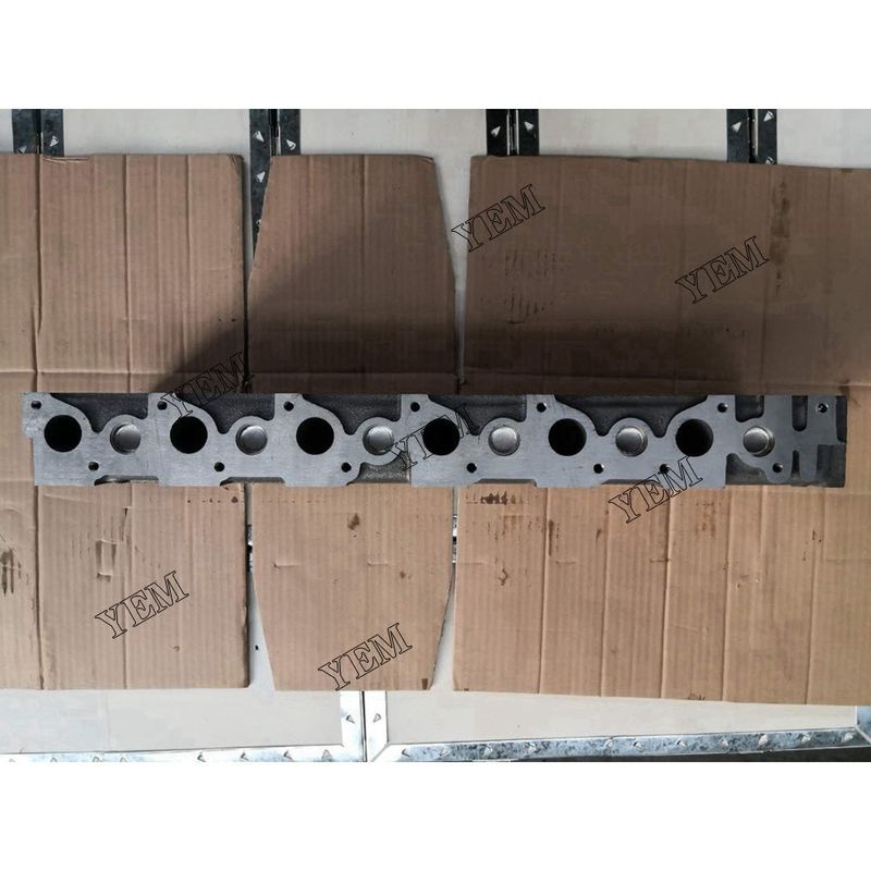 S2800 Cylinder Head Diesel Engine Parts For Kubota Excavator