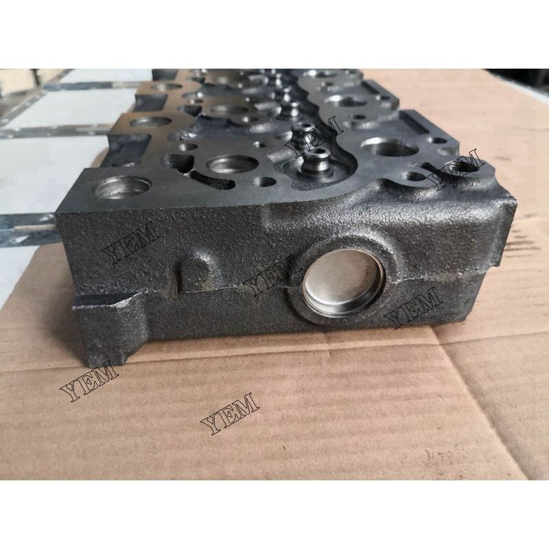 S2800 Cylinder Head Diesel Engine Parts For Kubota Excavator