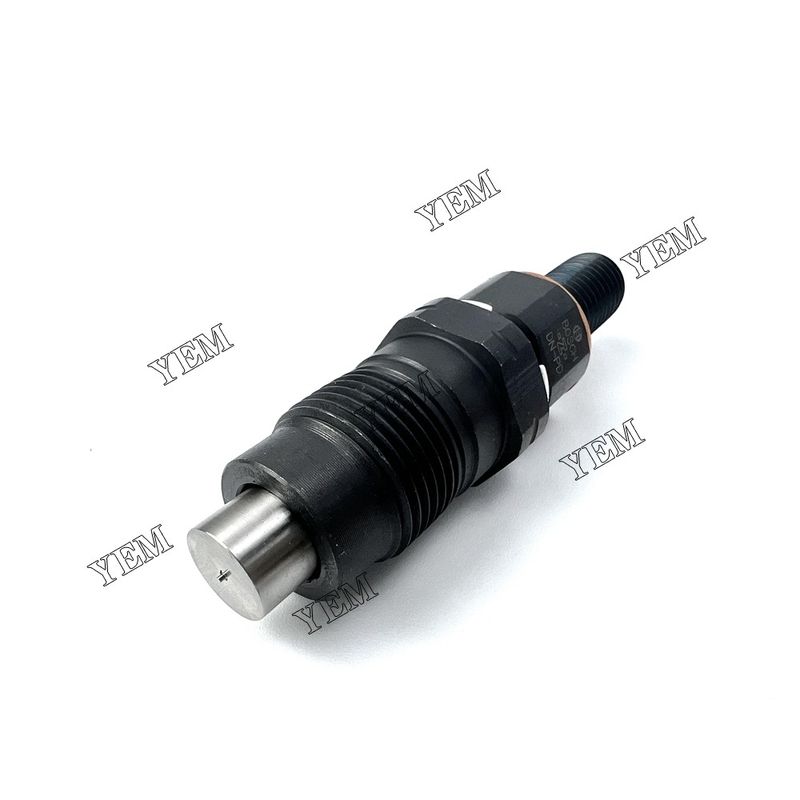 Buy Genuine D1105 Injection Nozzle EnginePparts 1G677-53903 For Kubota